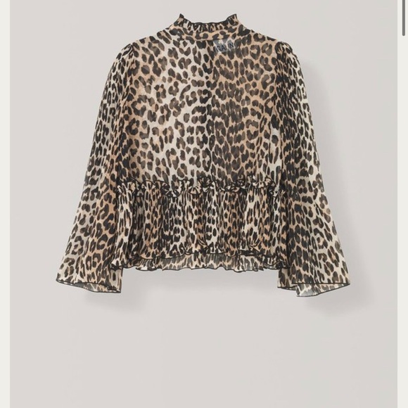 Ganni pleated Georgette leopard blouse - Picture 4 of 5